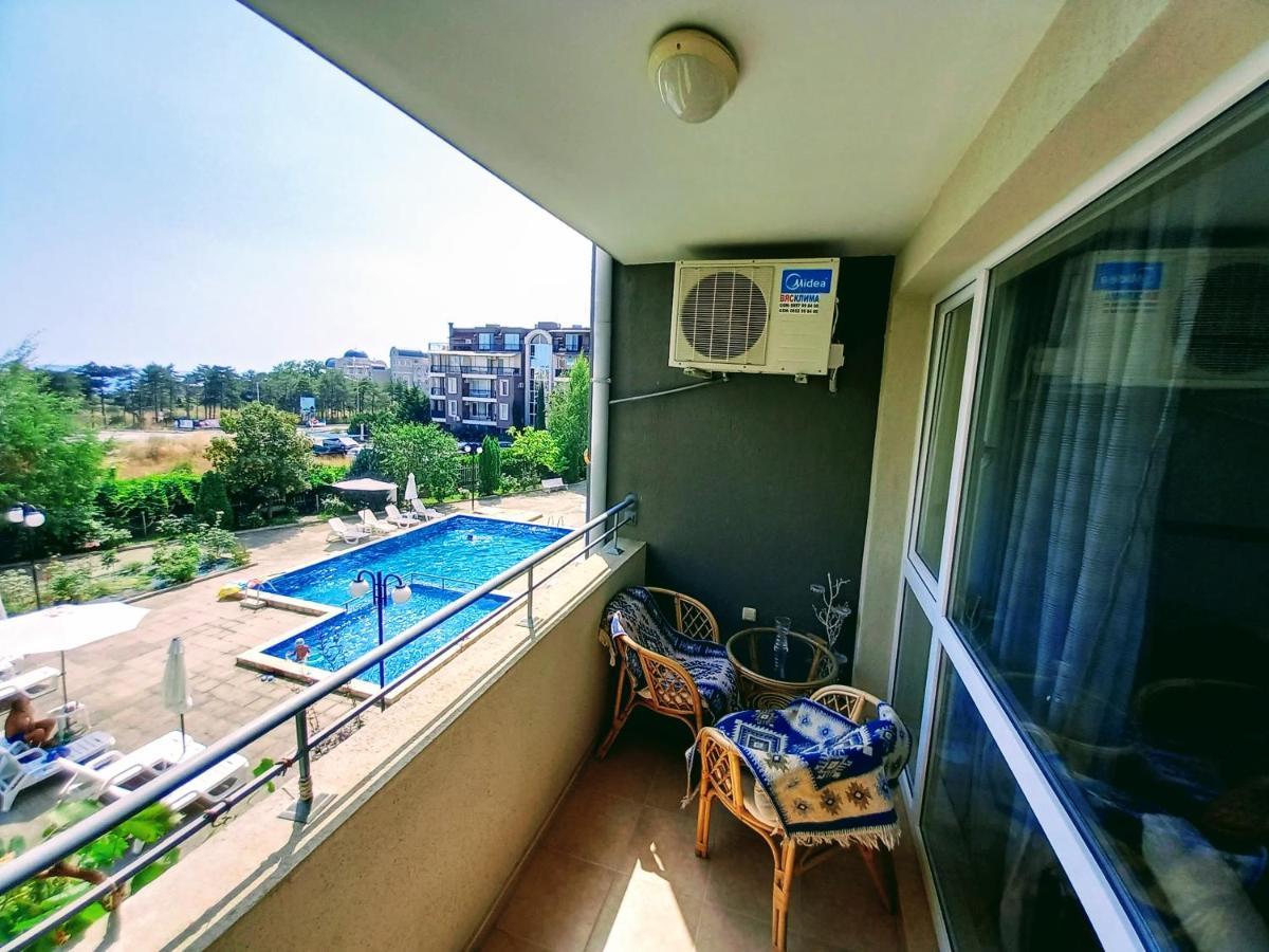 Seaview Apartment Butterfly Солнечный берег Экстерьер фото